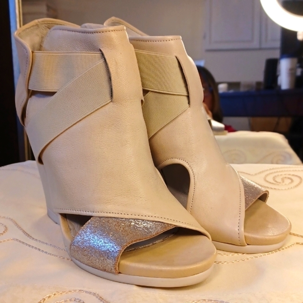 𝅺heels - Picture 5 of 10